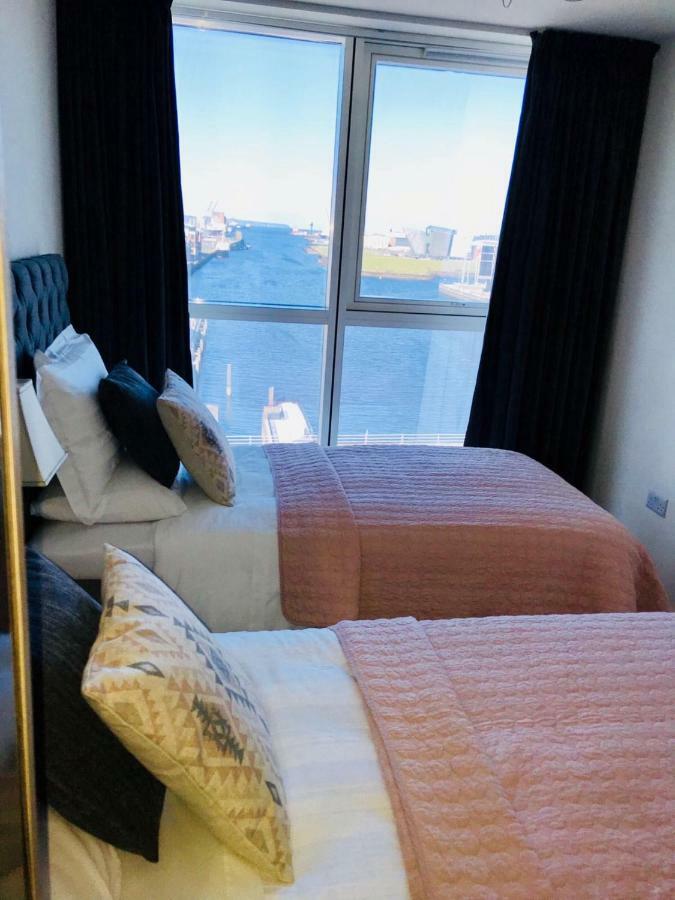 Luxury 2 Bedroom Apartment In Prime City Location Belfast Kültér fotó