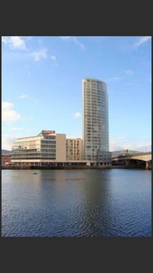 Luxury 2 Bedroom Apartment In Prime City Location Belfast Kültér fotó